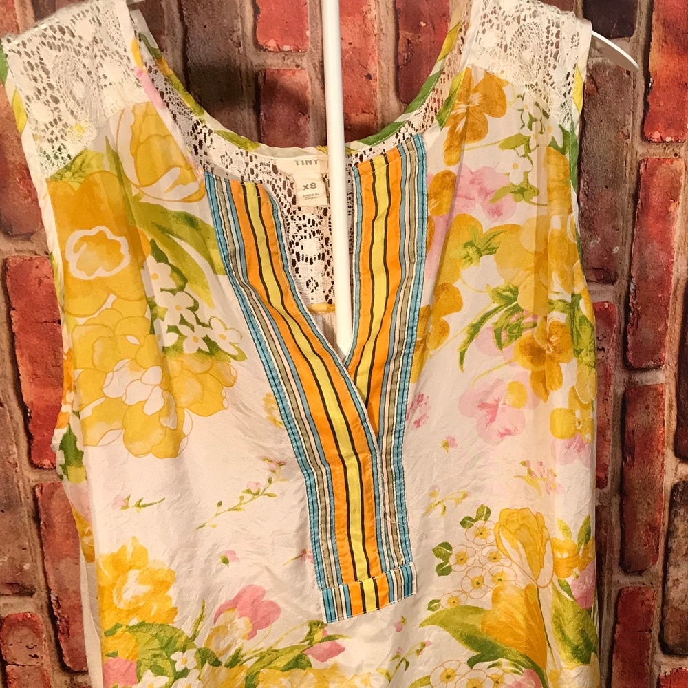 floral retro top from Anthropologie